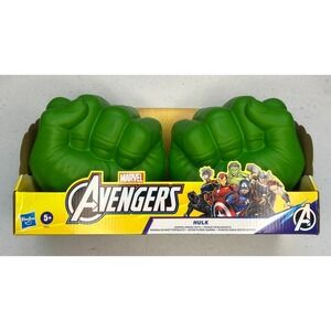 Marvel Avengers Incredible Hulk Gamma Smash Fists Foam Gloves